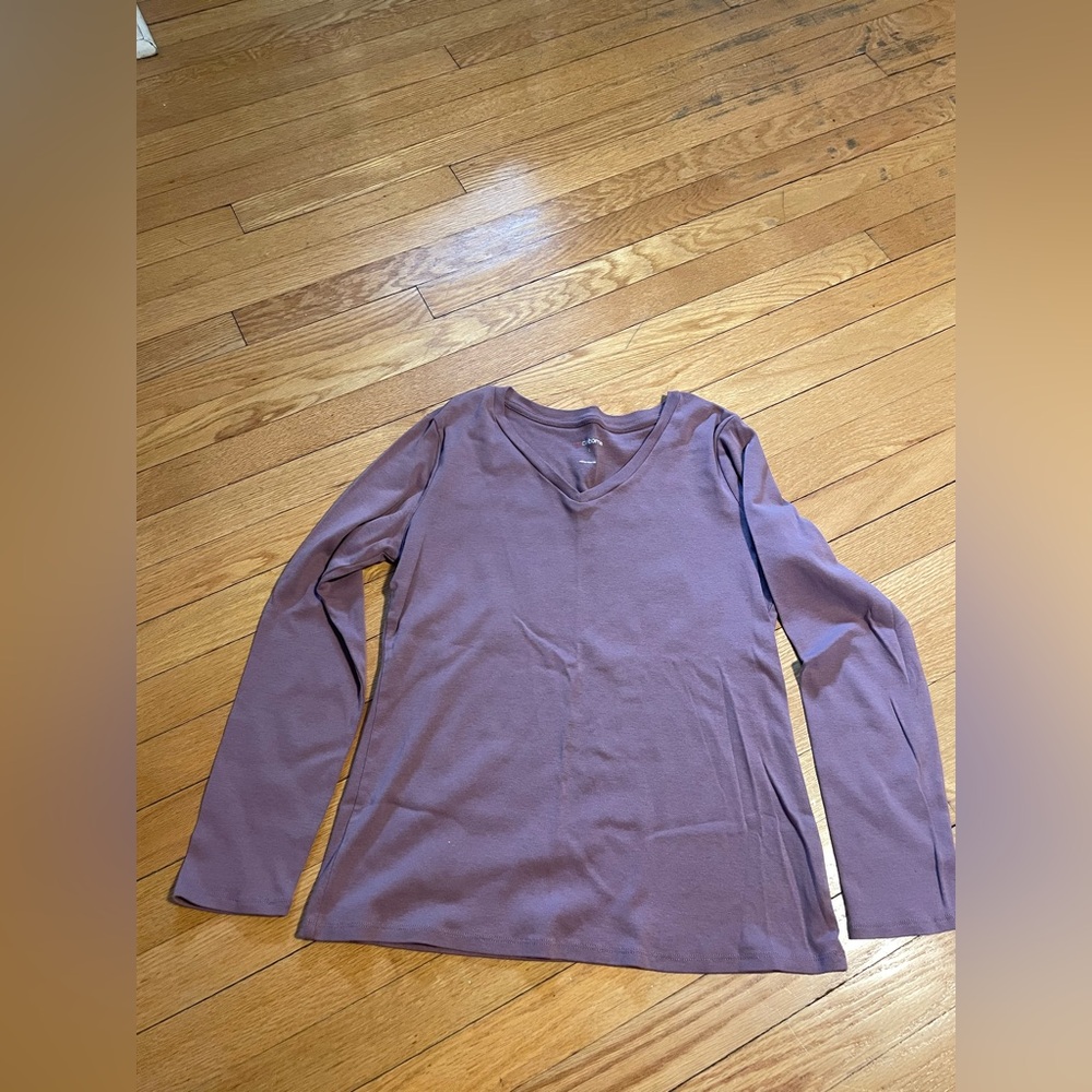 Liz Claiborne Long Sleeve V-Neck Top - Mauve